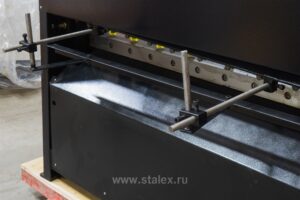 Фото 10 - Гильотина электромеханическая STALEX SBJB 2×1300.