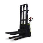 Фото 10 - Самоходный Штабелер AX 1536LC OXLIFT 1500 кг 3,6 м Li-Ion.