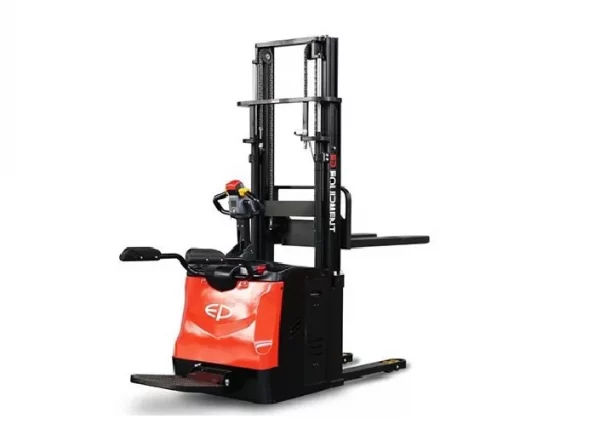 Фото 20 - Штабелер электрический самоходный EP Equipment ES16-RS PROFESSIONAL (LI-ION, 3F550, с платформой и поручнями).